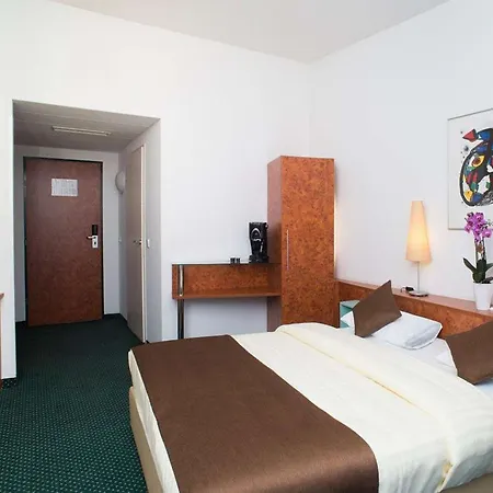 Star Premium 3* Graz